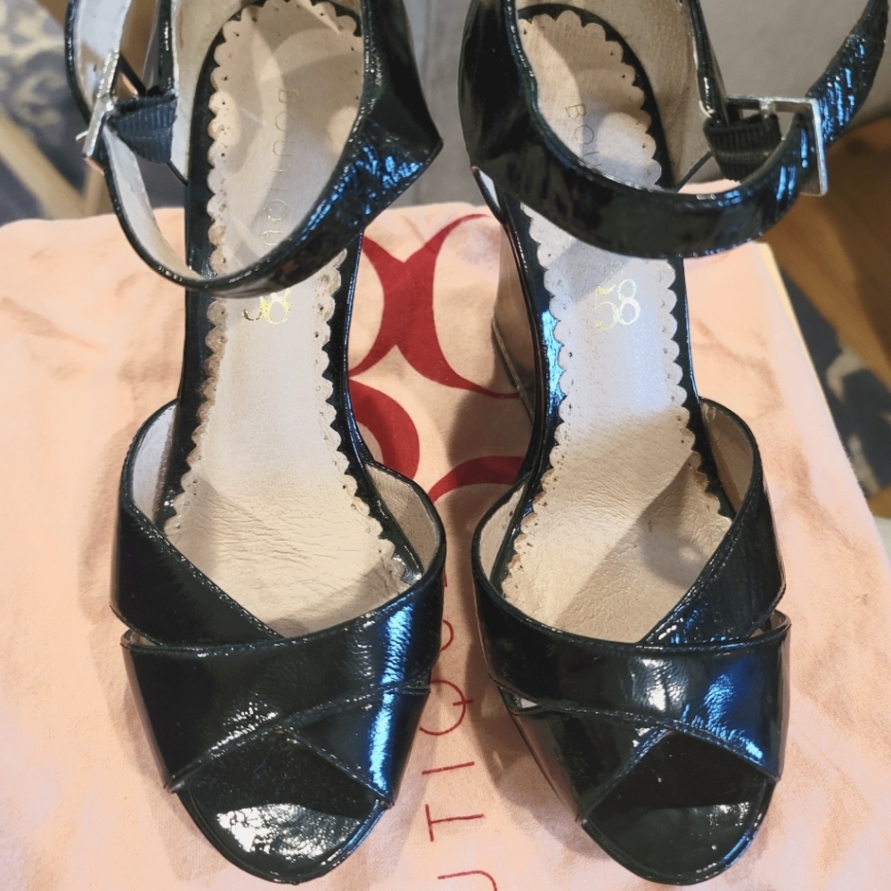 Boutique 58 wedge sandals